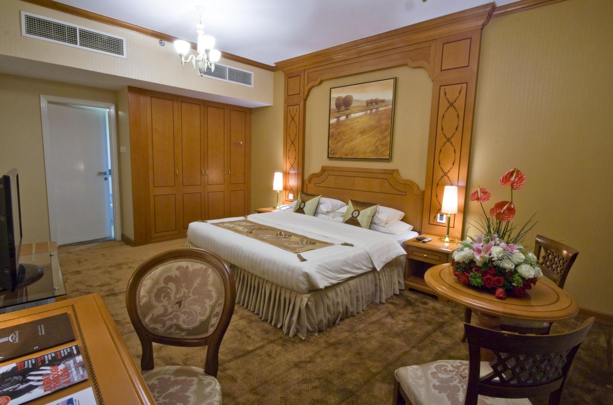 Emirates Concorde Hotel & Apartments Dubai Room photo